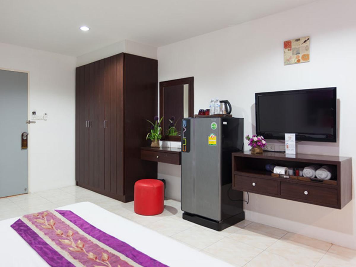 Islanda Boutique Hotel Patong Екстер'єр фото